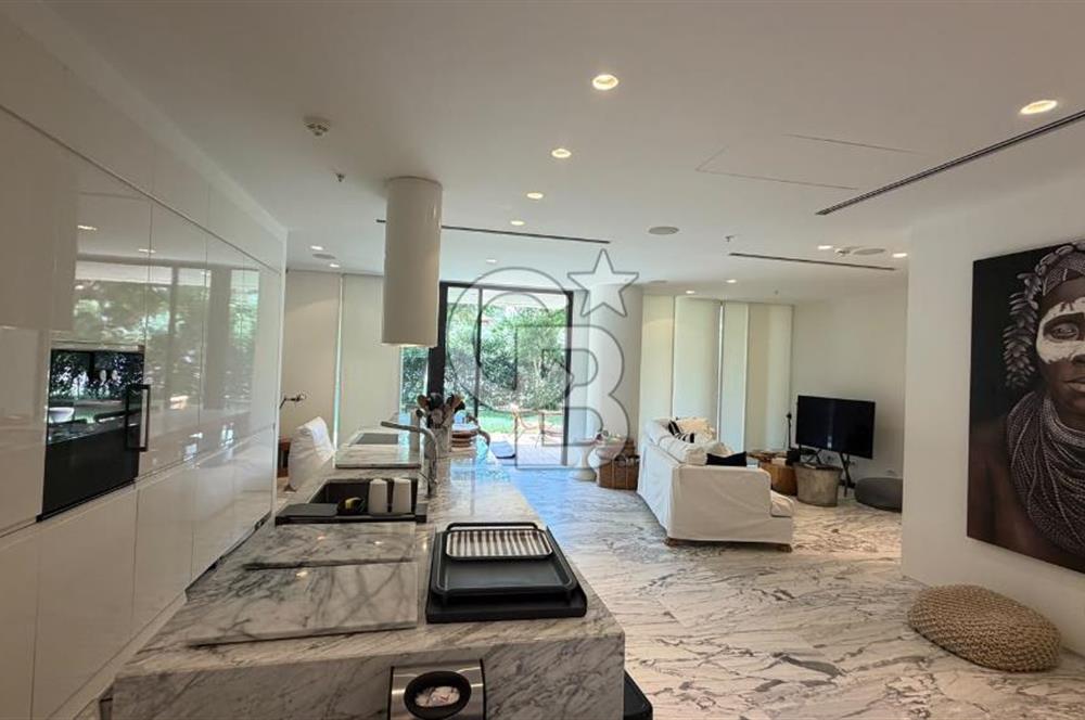 Çeşme Folkart Blu'da Denize Sıfır Bahçeli 3+1 Residence Daire