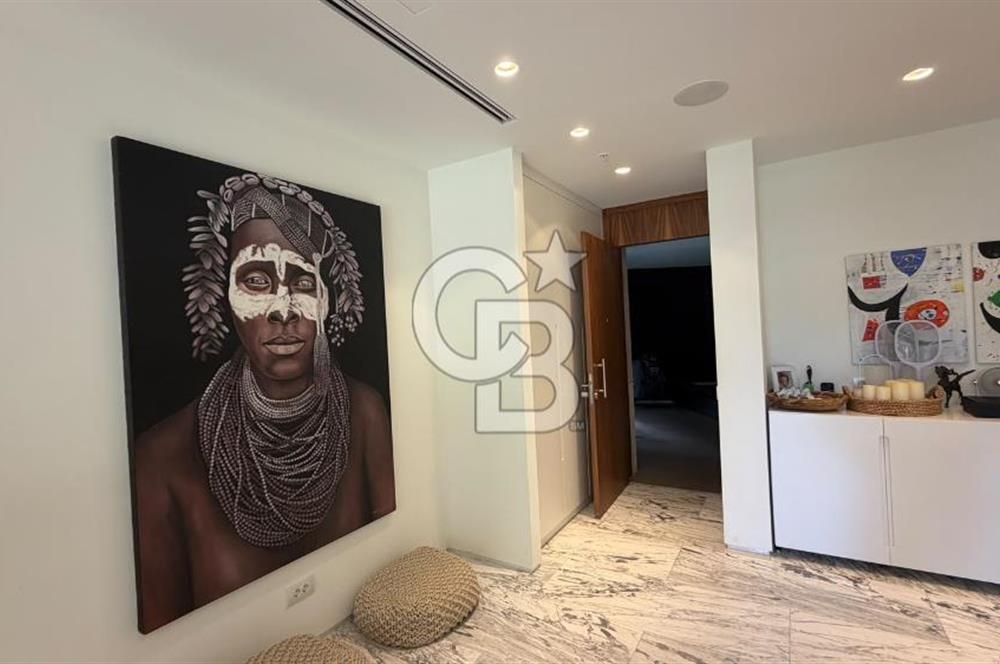 Çeşme Folkart Blu'da Denize Sıfır Bahçeli 3+1 Residence Daire