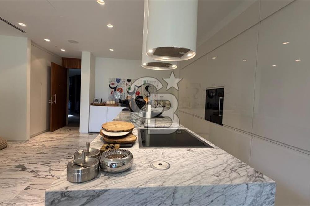 Çeşme Folkart Blu'da Denize Sıfır Bahçeli 3+1 Residence Daire