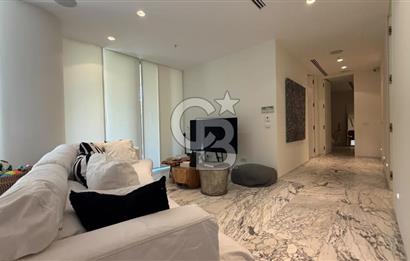 Çeşme Folkart Blu'da Denize Sıfır Bahçeli 3+1 Residence Daire