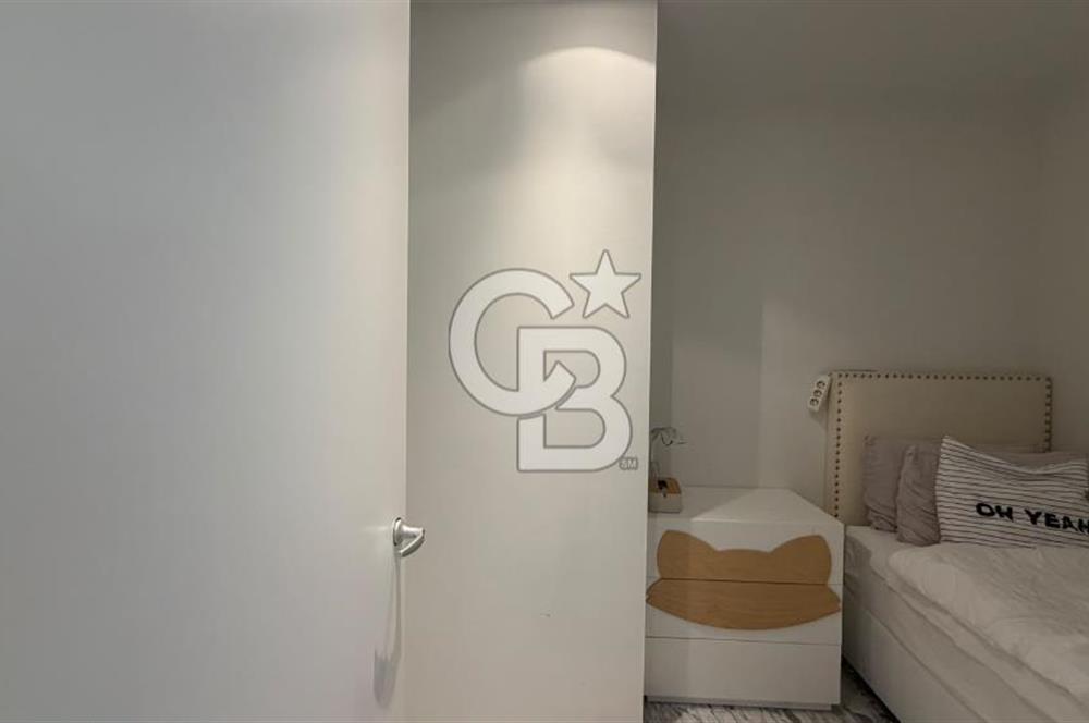 Çeşme Folkart Blu'da Denize Sıfır Bahçeli 3+1 Residence Daire