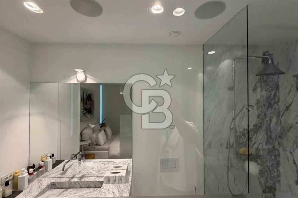 Çeşme Folkart Blu'da Denize Sıfır Bahçeli 3+1 Residence Daire