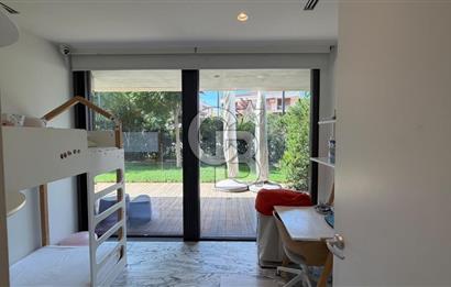Çeşme Folkart Blu'da Denize Sıfır Bahçeli 3+1 Residence Daire