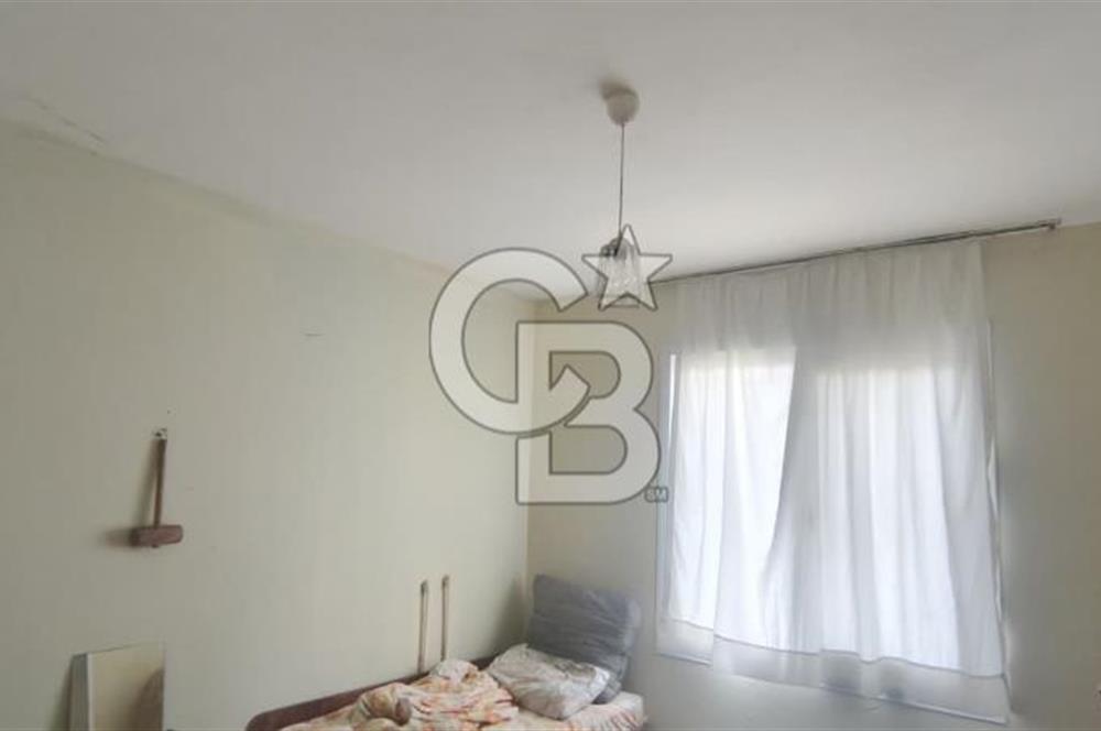 Pirireis Mah. 1030 m2 Arsa İçinde bulunan Müstakil Ev