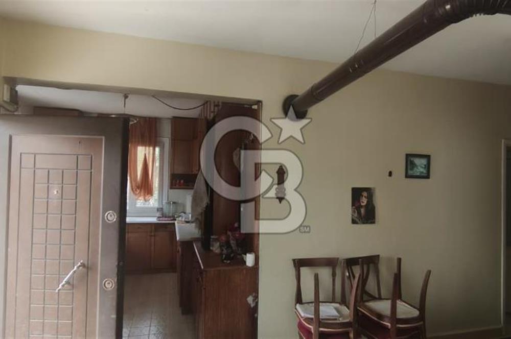 Pirireis Mah. 1030 m2 Arsa İçinde bulunan Müstakil Ev