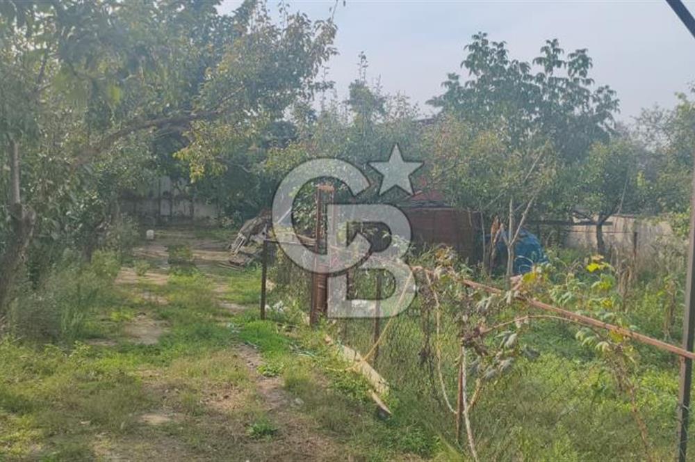 Pirireis Mah. 1030 m2 Arsa İçinde bulunan Müstakil Ev