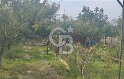 Pirireis Mah. 1030 m2 Arsa İçinde bulunan Müstakil Ev