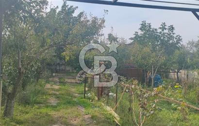 Pirireis Mah. 1030 m2 Arsa İçinde bulunan Müstakil Ev