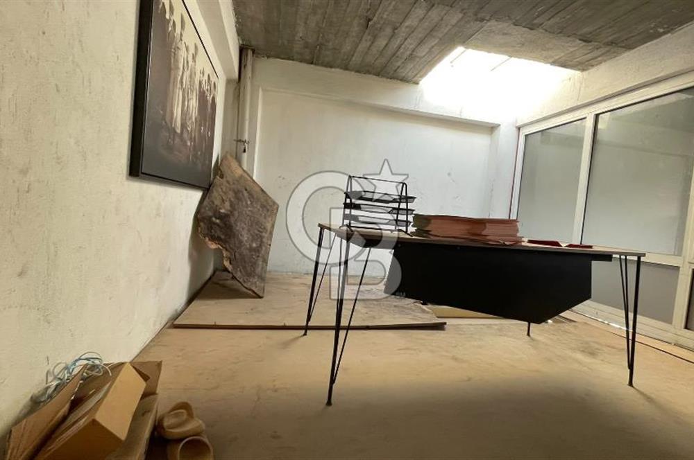 MUĞLA MENTEŞE SANAYİ SİTESİ’NDE DEVREN KİRALIK KÖŞE DÜKKÂN | 101 m² + 25 m² ASMA KAT
