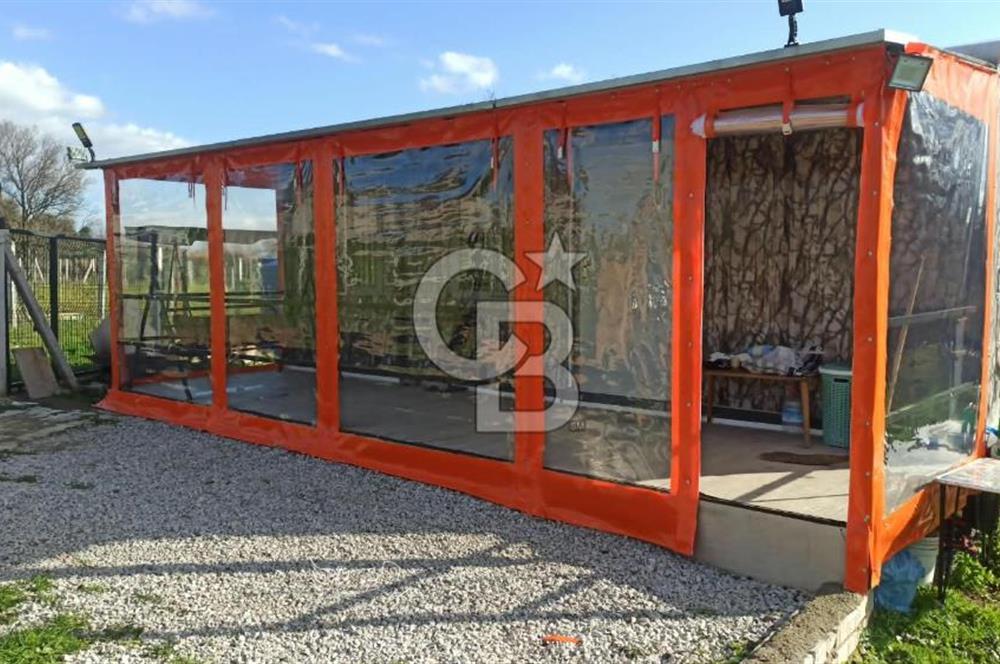 MENDERES DEREKÖYDE 397 m2 KONTEYNER EVLİ SATILIK TARLA HİSSESİ
