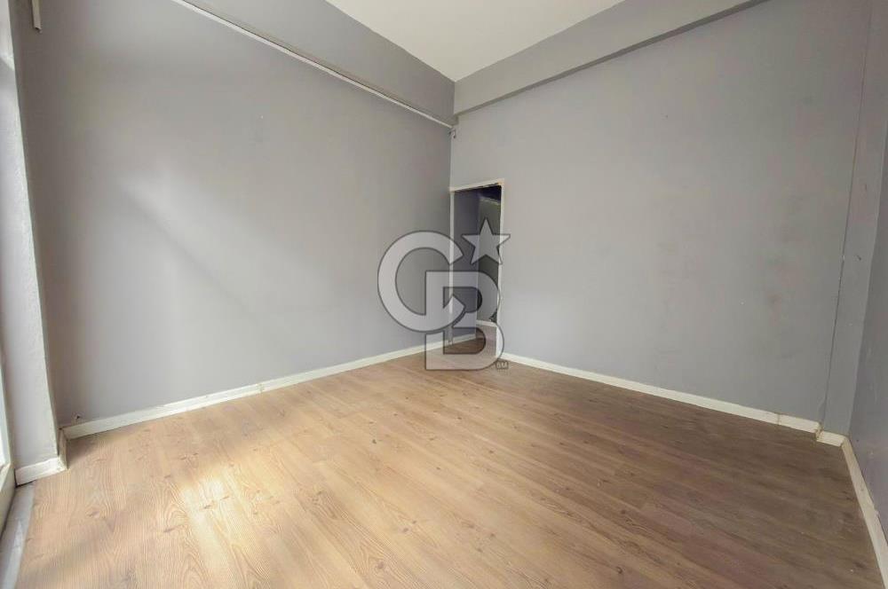 Seyrantepe'de Cadde Üstü Kiralık Dükkan - 70m²