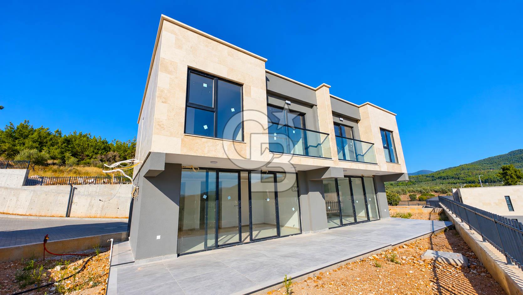 Muğla Milas Kazıklı Gürçamlar'da İris Aura Projesinde 3+1 İkiz Villalar