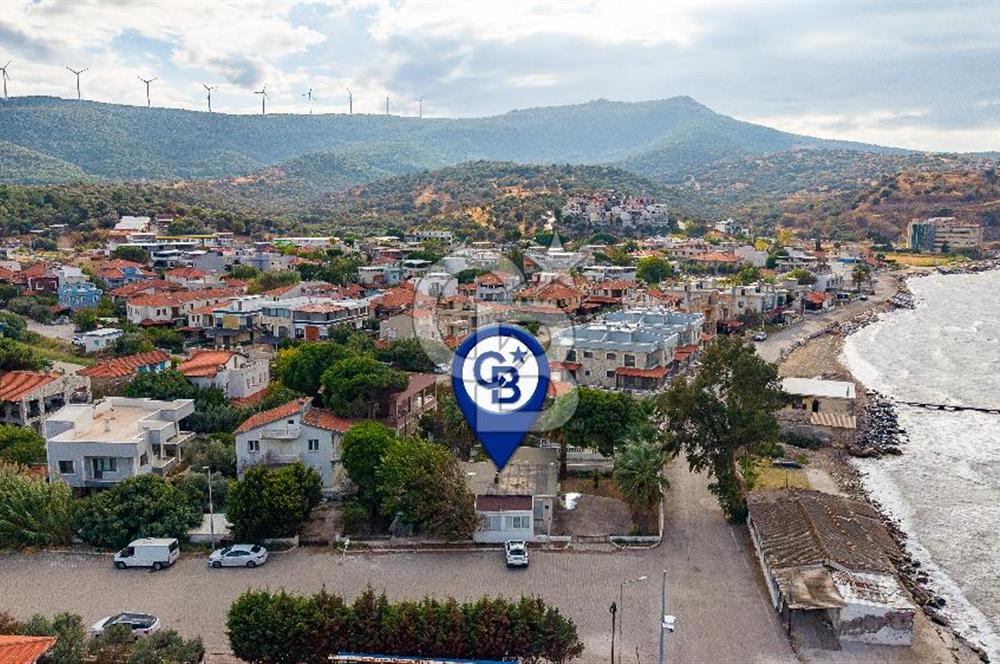 Foça Gencelli'de Satılık Denize Sıfır Müstakil Ev