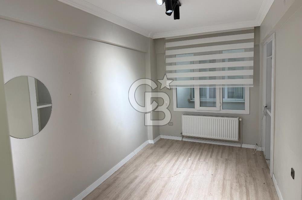 Bornova Ergene Mahallesinde Satılık Geniş 3+1 Daire