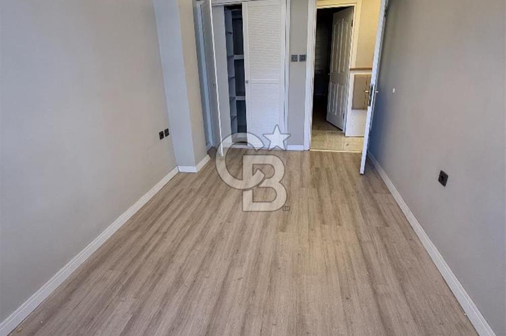 Bornova Ergene Mahallesinde Satılık Geniş 3+1 Daire