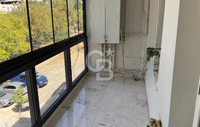Bornova Ergene Mahallesinde Satılık Geniş 3+1 Daire
