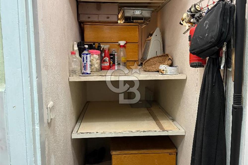 Bornova Ergene Mahallesinde Satılık Geniş 3+1 Daire