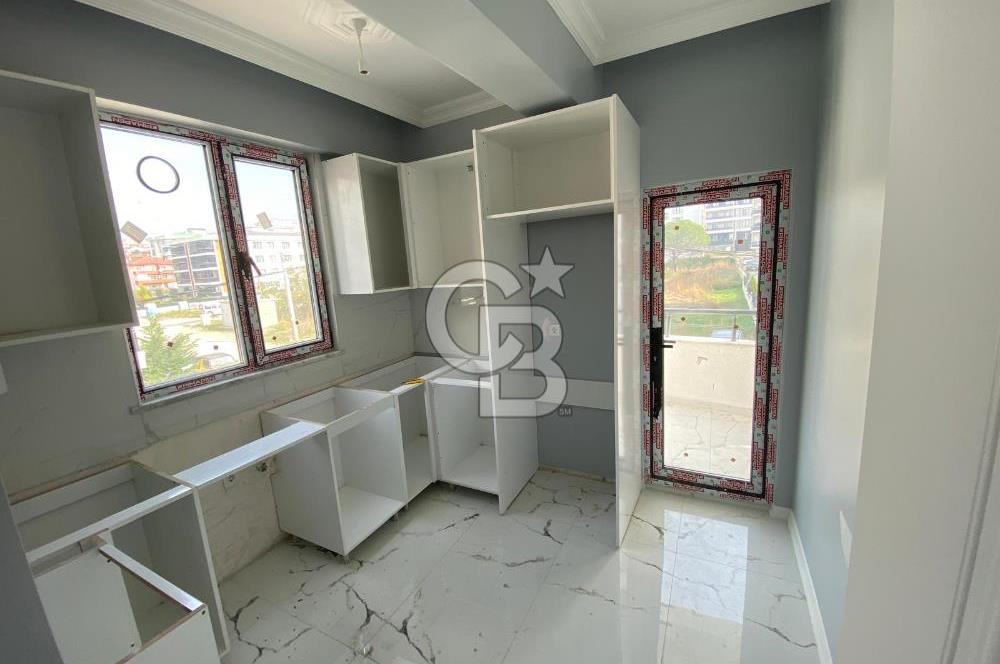 ÇİFTLİKKÖY MEHMET AKİF'DE 2+1 SATILIK ARAKAT DAİRE