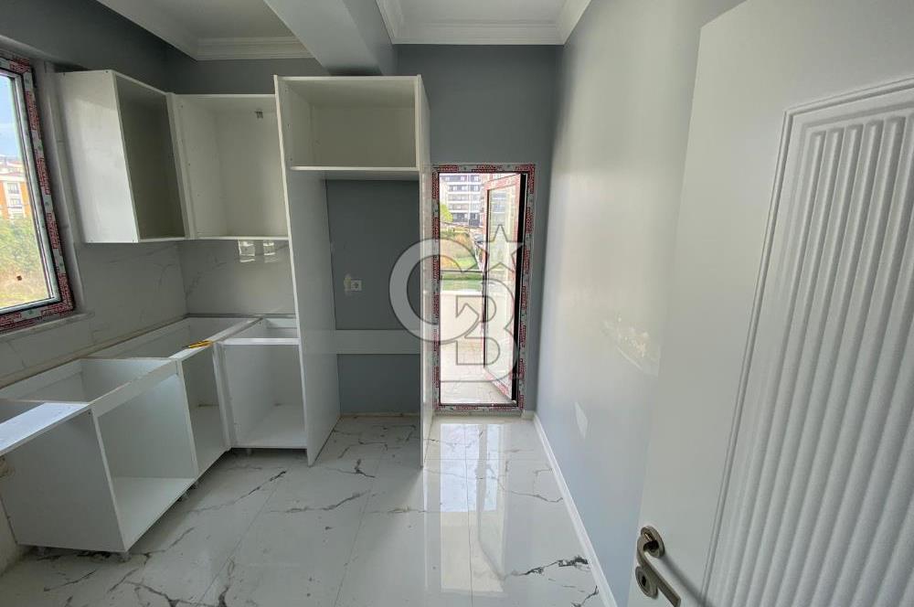 ÇİFTLİKKÖY MEHMET AKİF'DE 2+1 SATILIK ARAKAT DAİRE