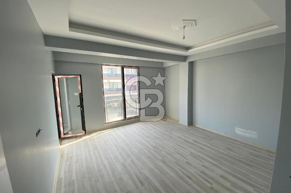 ÇİFTLİKKÖY MEHMET AKİF'DE 2+1 SATILIK ARAKAT DAİRE