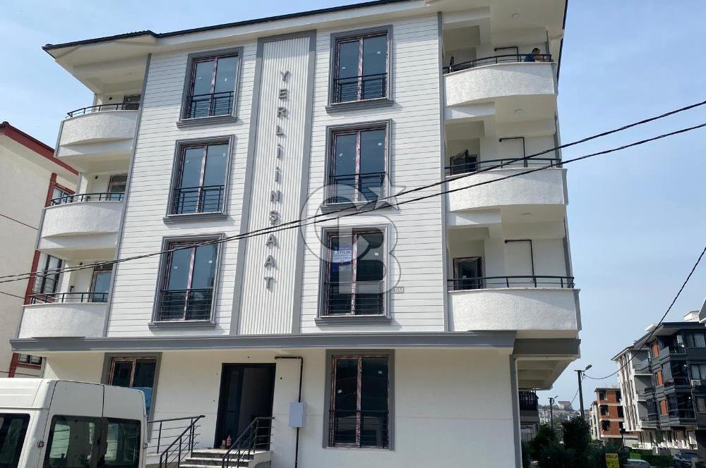 ÇİFTLİKKÖY MEHMET AKİF'DE 2+1 SATILIK ARAKAT DAİRE