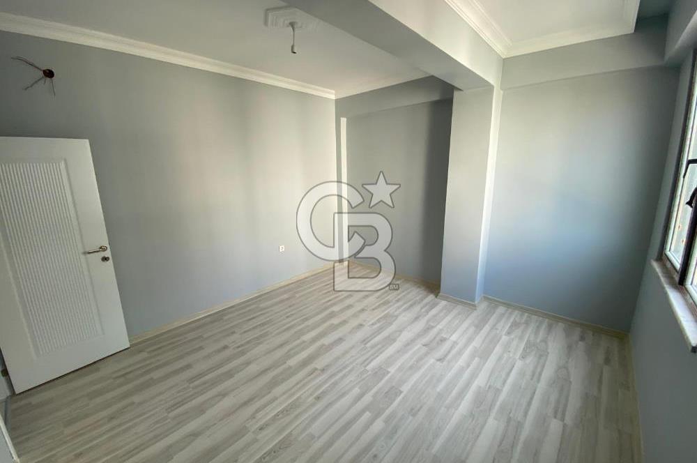ÇİFTLİKKÖY MEHMET AKİF'DE 2+1 SATILIK ARAKAT DAİRE