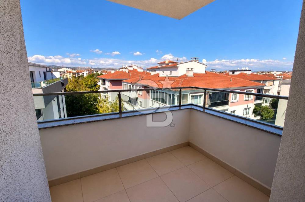 CB EAGLE'DAN SAVAŞTEPE CAD. ÜZERİNDE 5+1 240 m² DUBLEKS DAİRE