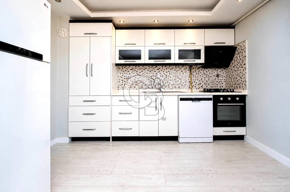 CB EAGLE'DAN SAVAŞTEPE CAD. ÜZERİNDE 5+1 240 m² DUBLEKS DAİRE