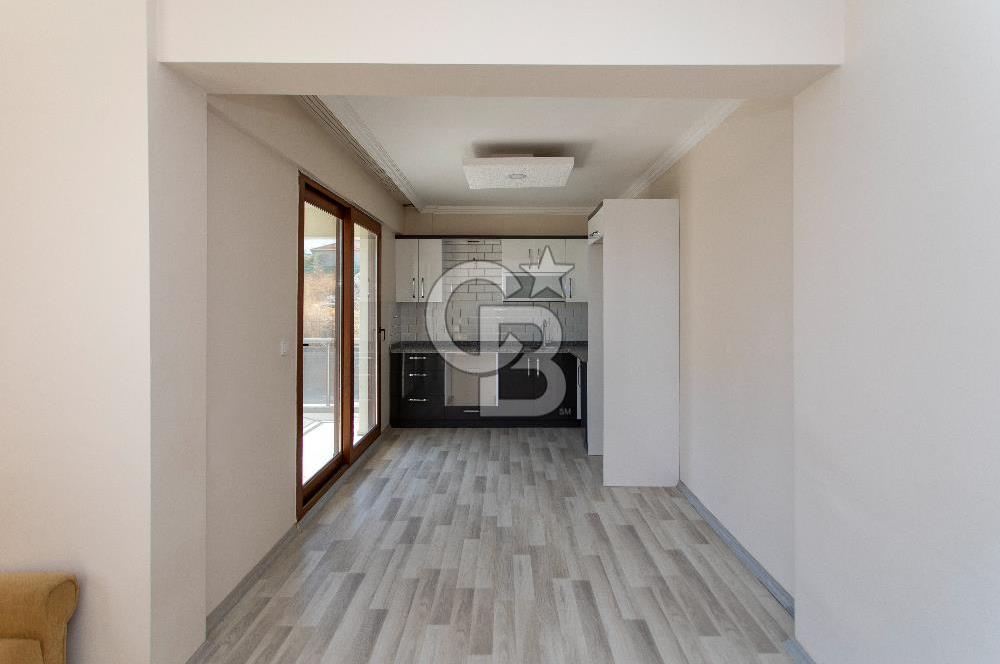 Foça Yenibağarası Mah. Satılık 1+1 Daire