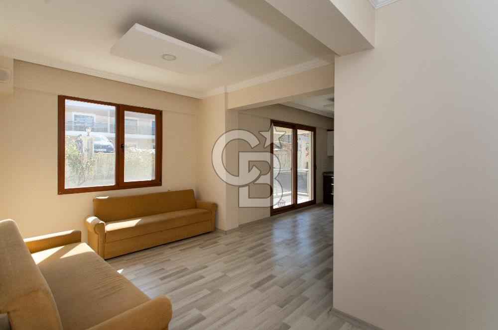 Foça Yenibağarası Mah. Satılık 1+1 Daire