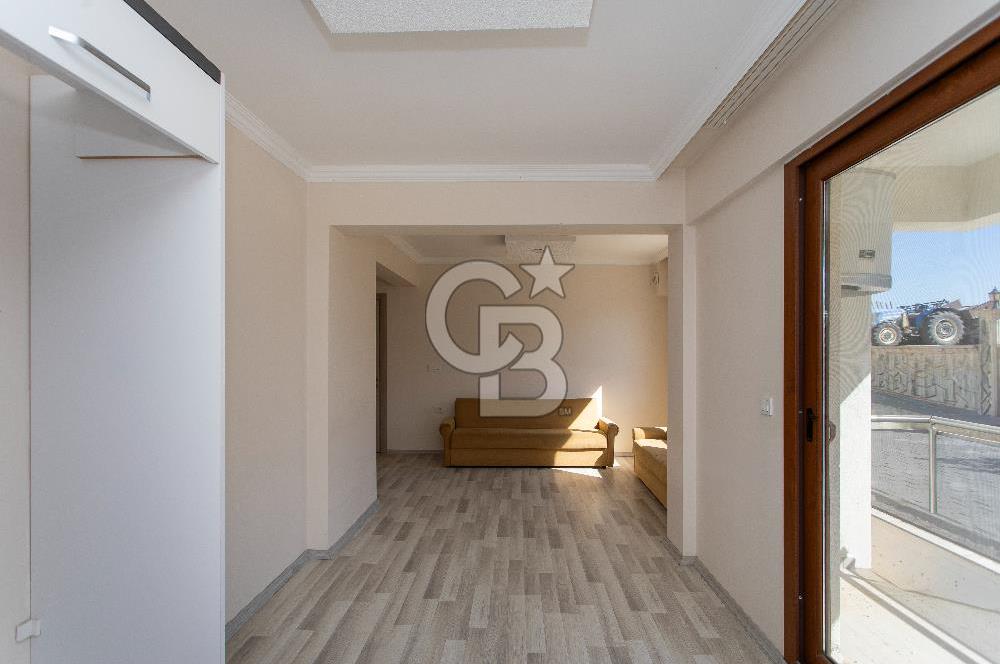 Foça Yenibağarası Mah. Satılık 1+1 Daire