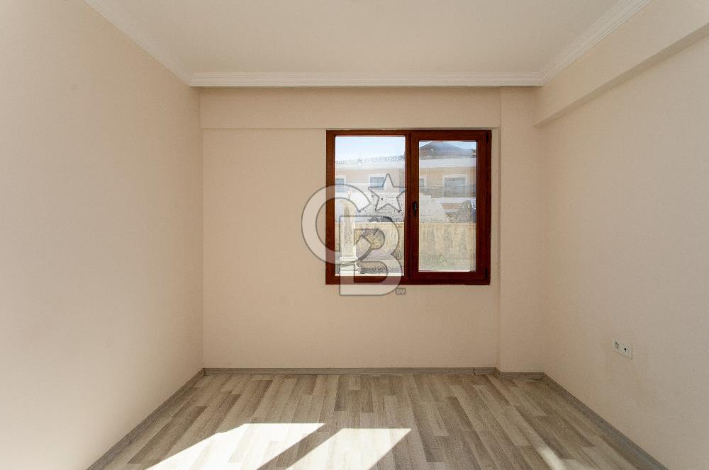 Foça Yenibağarası Mah. Satılık 1+1 Daire