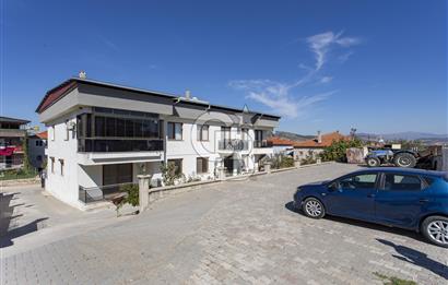 Foça Yenibağarası Mah. Satılık 1+1 Daire