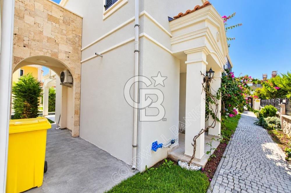 Storia Akdeniz Evleri Sitesinde Eşyalı 3+1 özel havuzlu villa