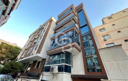 Karşıyaka Yalı Mahallesi'nde 1+1 Geniş Satılık Daire