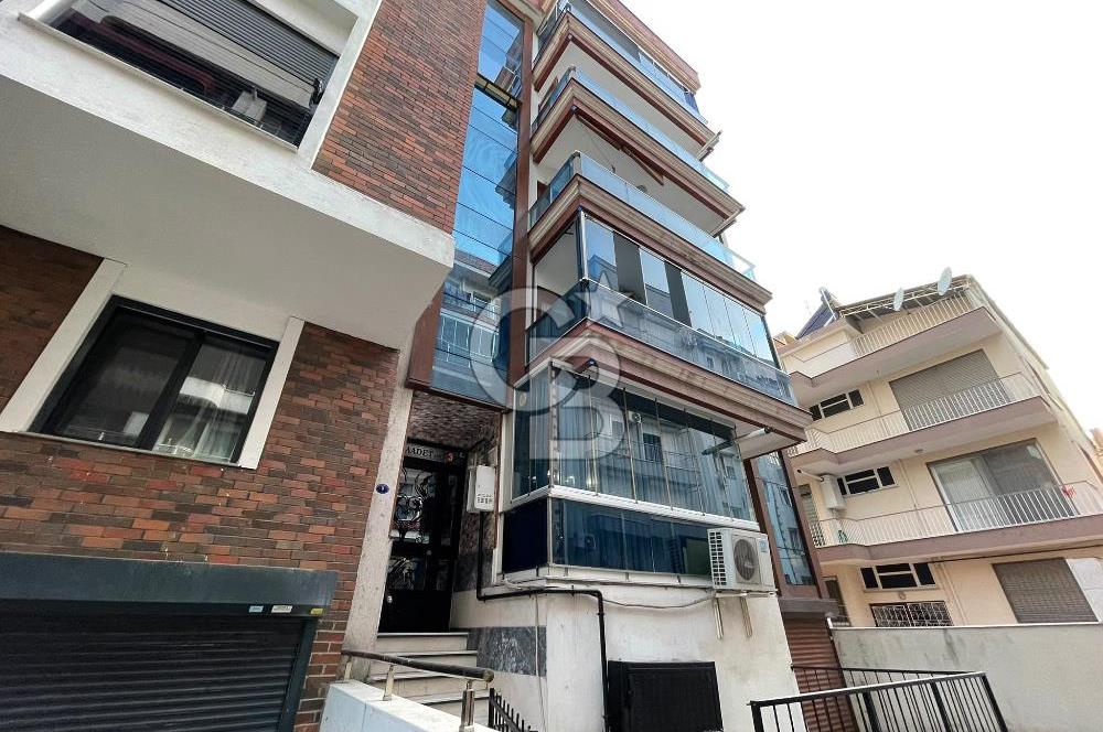 Karşıyaka Yalı Mahallesi'nde 1+1 Geniş Satılık Daire