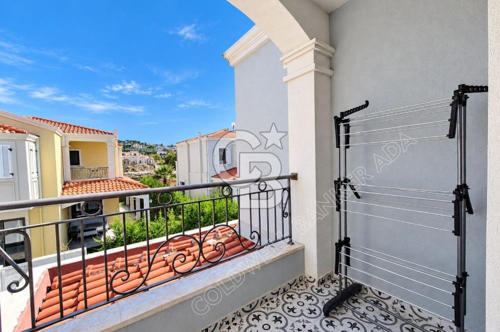 Storia Akdeniz Evleri Sitesinde Eşyalı 3+1 özel havuzlu villa