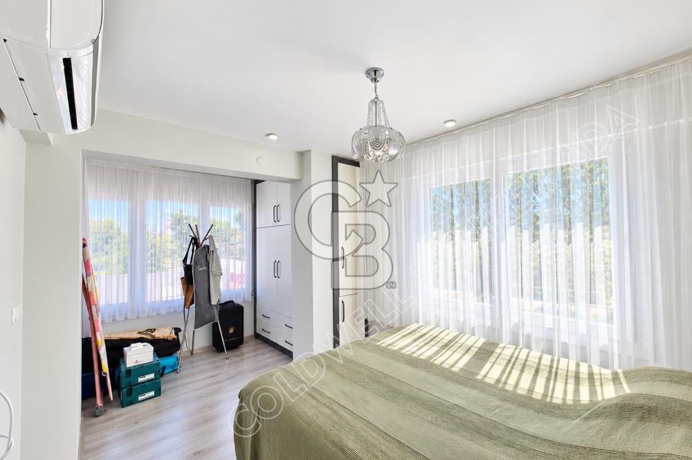 Kadıkalesi Deniz Tur Sitesi'nde Denize 50m, Yenilenmiş 2+1 Villa