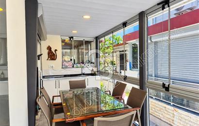 Kadıkalesi Deniz Tur Sitesi'nde Denize 50m, Yenilenmiş 2+1 Villa