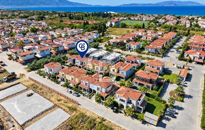 Storia Akdeniz Evleri Sitesinde Eşyalı 3+1 özel havuzlu villa