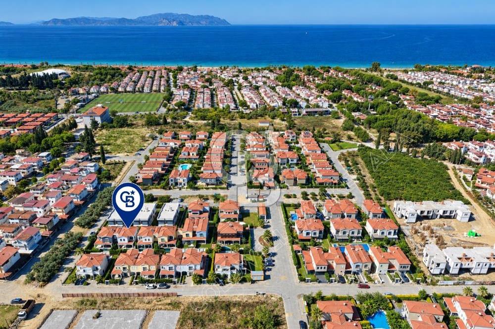 Storia Akdeniz Evleri Sitesinde Eşyalı 3+1 özel havuzlu villa