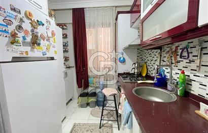 Karşıyaka Yalı Mahallesi'nde 1+1 Geniş Satılık Daire