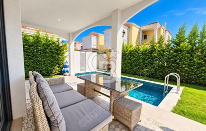 Storia Akdeniz Evleri Sitesinde Eşyalı 3+1 özel havuzlu villa
