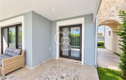 Storia Akdeniz Evleri Sitesinde Eşyalı 3+1 özel havuzlu villa
