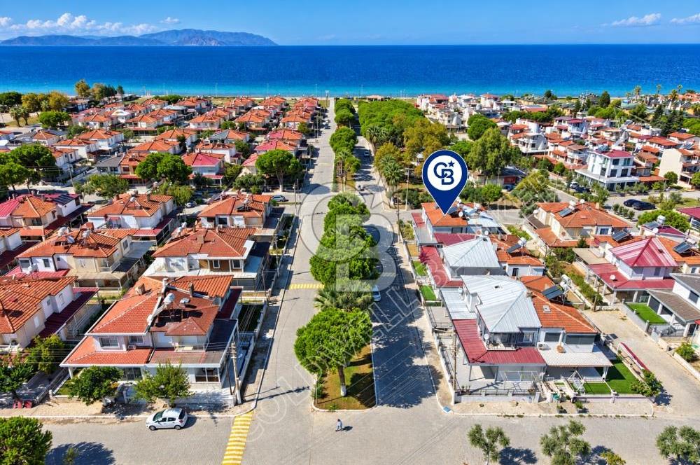 Kadıkalesi Deniz Tur Sitesi'nde Denize 50m, Yenilenmiş 2+1 Villa