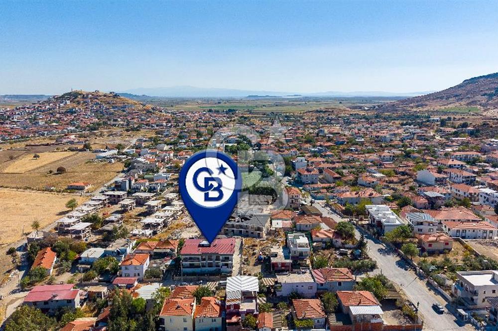 Foça Yenibağarası Mah. Satılık 1+1 Daire