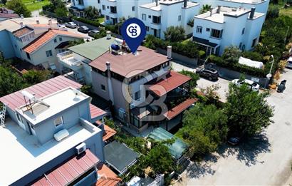 🌊 URLA ATATÜRK MAHALLESİ’NDE DENİZE YAKIN, BAHÇELİ TRİPLEKS MÜSTAKİL EV / VİLLA