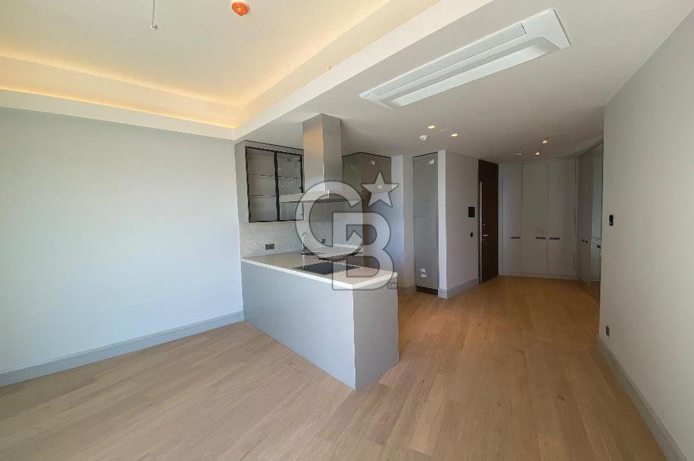 Neva Yalı’da Deniz Manzaralı 2+1 Kiralık Daire