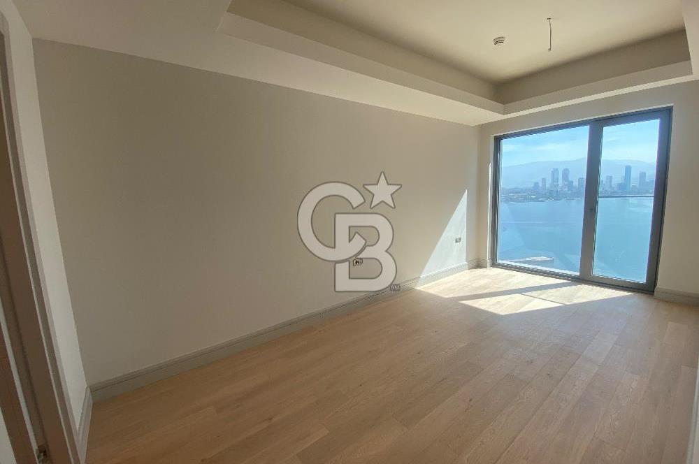 Neva Yalı’da Deniz Manzaralı 2+1 Kiralık Daire