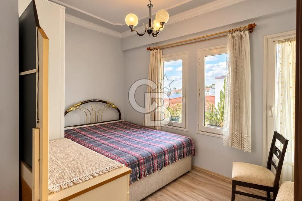 Foça İsmetpaşa Mah. Satılık 2+1 Daire